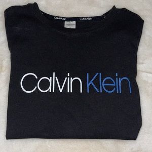 Calvin Klein T shirt